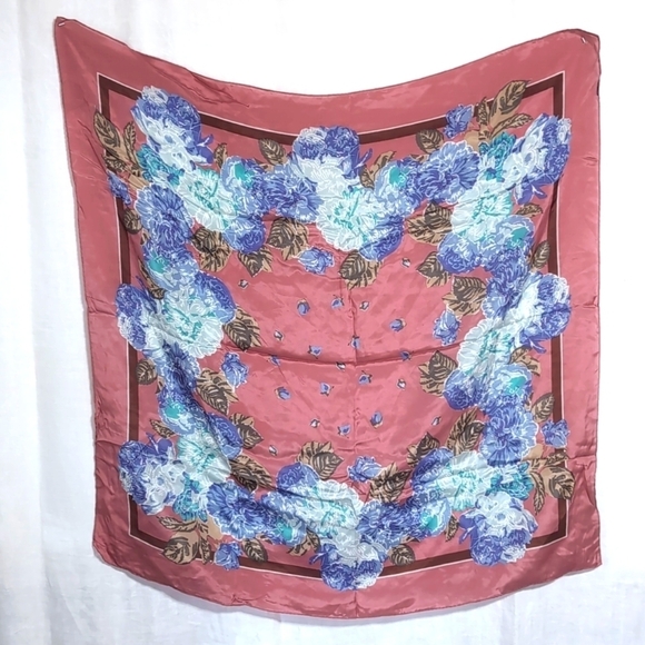 Vintage Mauve Floral Square Satin Scarf Handkerchief Hanky - Picture 2 of 2